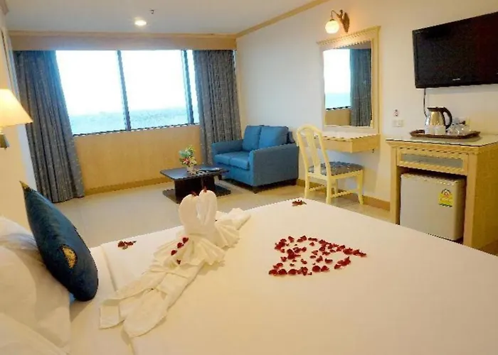 Bay Srinakarin Hotel Bangkok