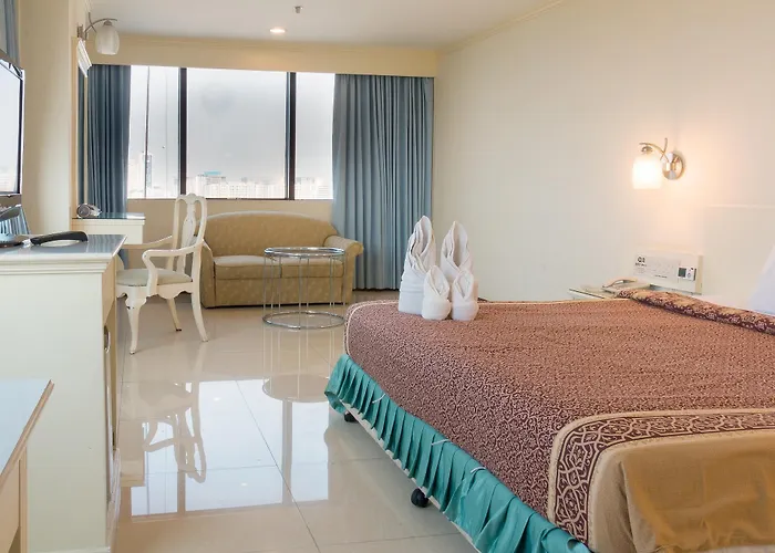 Bay Srinakarin 4* Bangkok