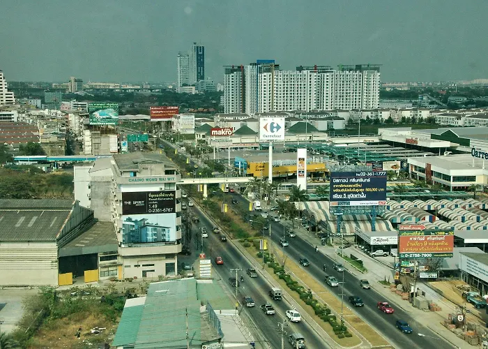Bay Srinakarin Bangkok