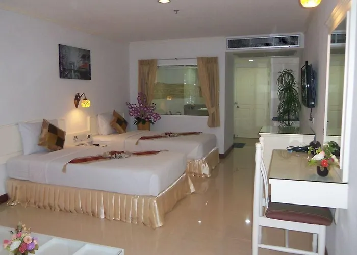 Bay Srinakarin Hotel Bangkok