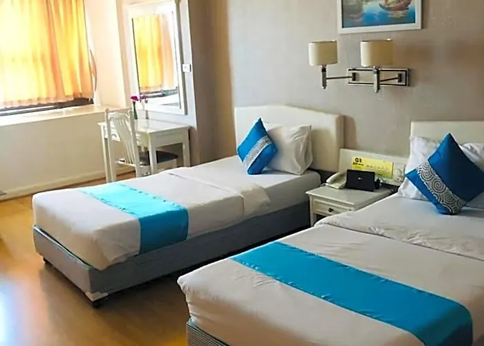 Bay Srinakarin Hotel 4*